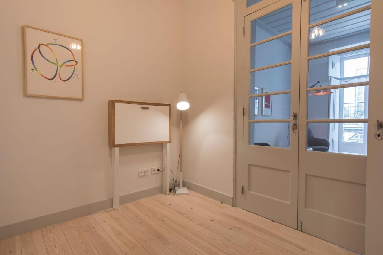 Lovelystay - Charming 3 Bedroom Wonder Downtown Lisbon Luaran gambar