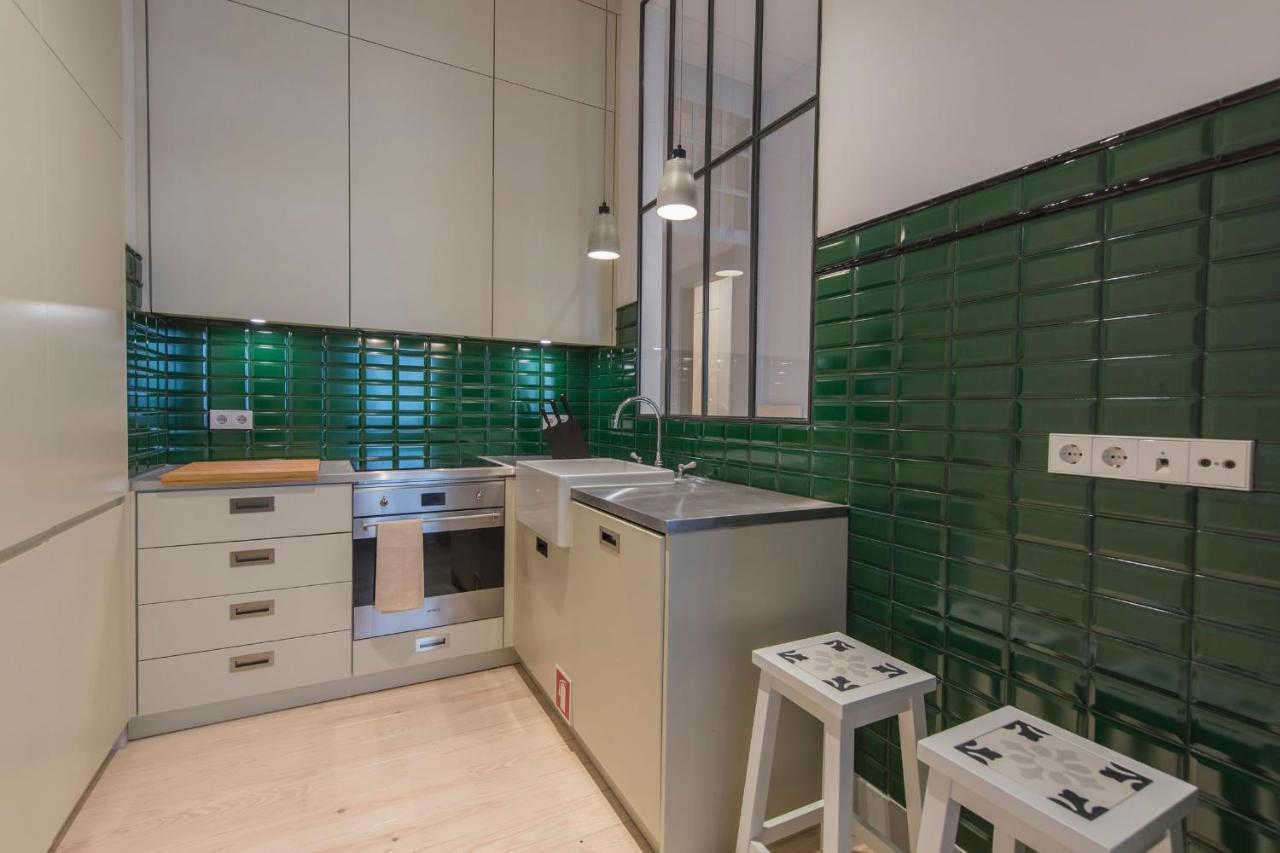 Lovelystay - Charming 3 Bedroom Wonder Downtown Lisbon Luaran gambar