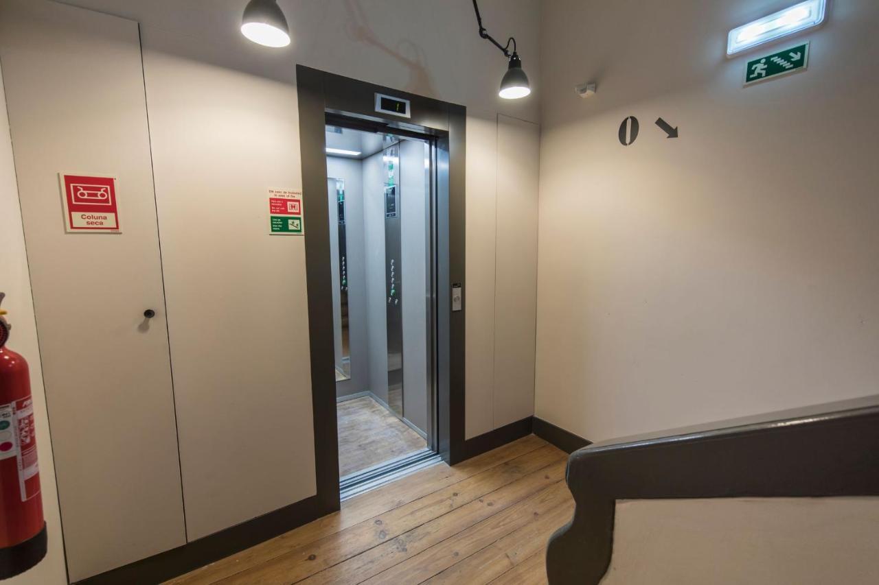 Lovelystay - Charming 3 Bedroom Wonder Downtown Lisbon Luaran gambar