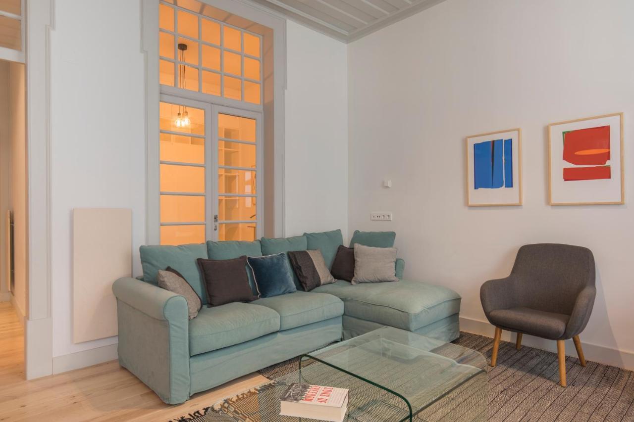 Lovelystay - Charming 3 Bedroom Wonder Downtown Lisbon Luaran gambar